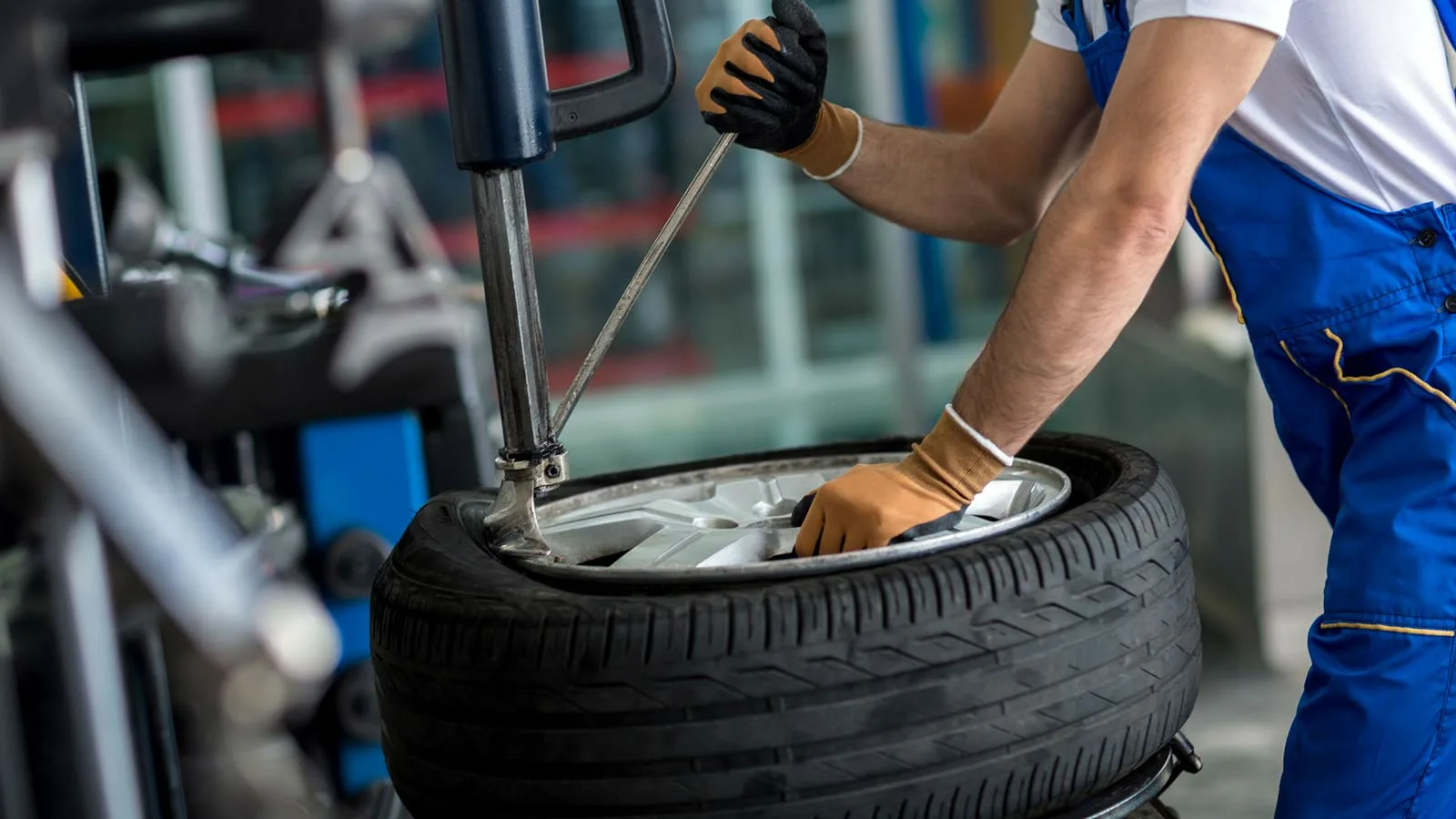 Enhance Your Ride with Bixluras Tire Rolling Services